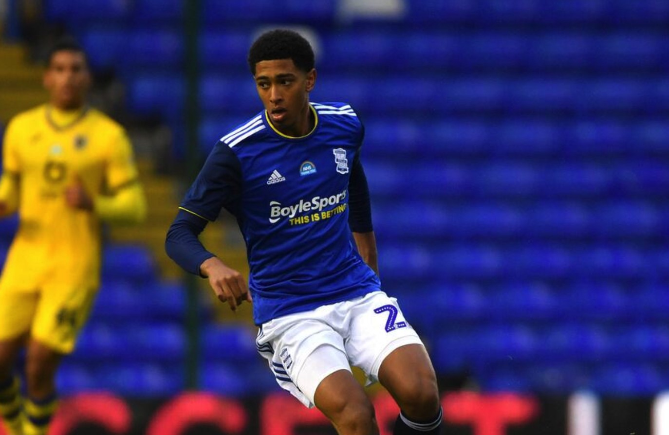 达维多维奇：离开沙特是因为老婆适应不了，家人比金钱更重要（达维多维奇：因妻子难适应沙特而离开，家庭重于金钱）