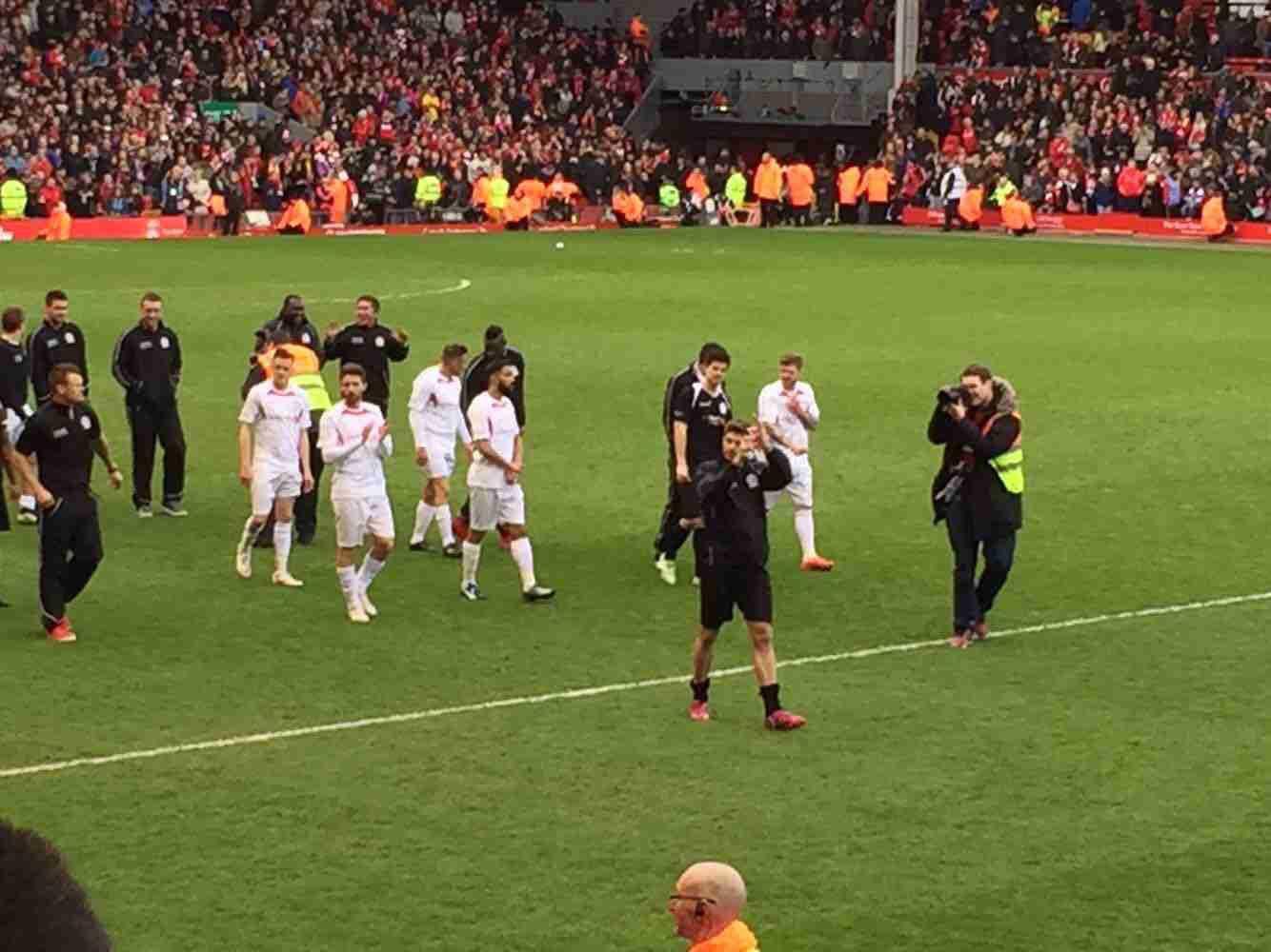 德天空：法兰克福和纽卡前锋奥苏拉达成冬窗转会口头协议（德天空称：纽卡前锋奥苏拉与法兰克福已就冬窗转会达成口头一致）