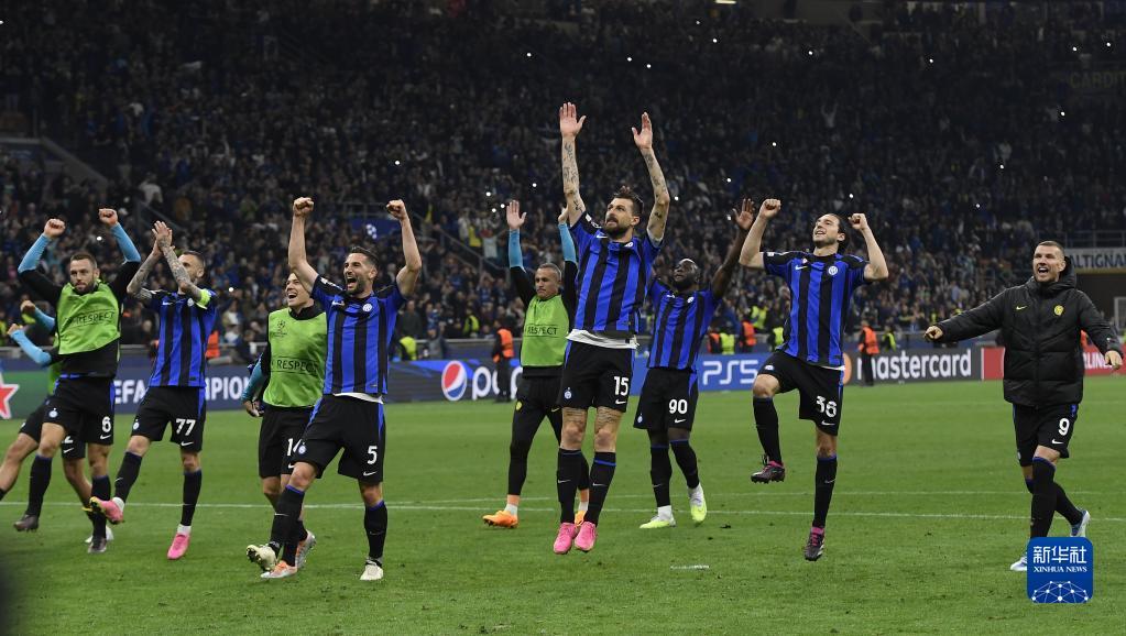 丘库埃梅卡：欧冠进球对我而言是巨大动力；本赛季想拿个冠军（丘库埃梅卡：欧冠破门令我倍受鼓舞，本赛季剑指冠军）