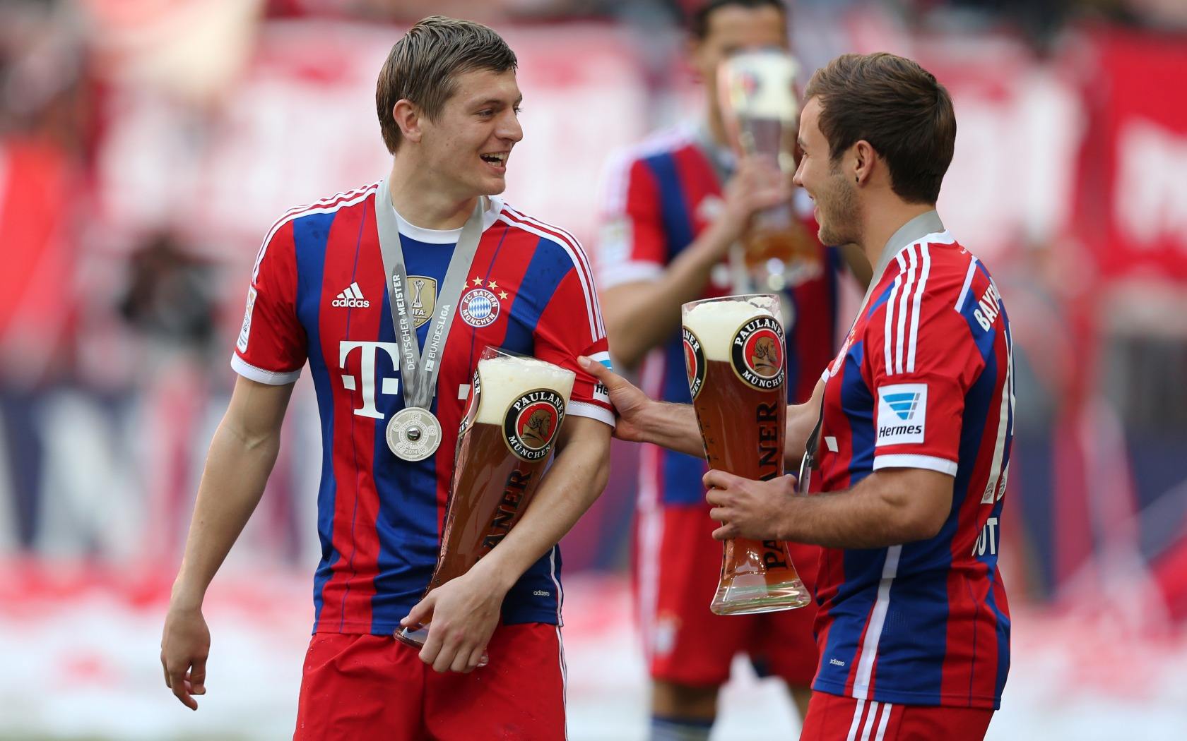 姆巴佩续约风波再度引发热议（姆巴佩续约争议再度引爆舆论）