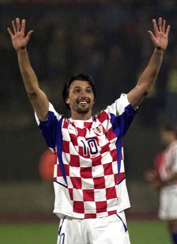 祝贺，足协推荐的谭杰、青苗联赛获亚足联草根足球特殊贡献奖（足协推荐的谭杰与青苗联赛荣膺亚足联草根足球特殊贡献奖）