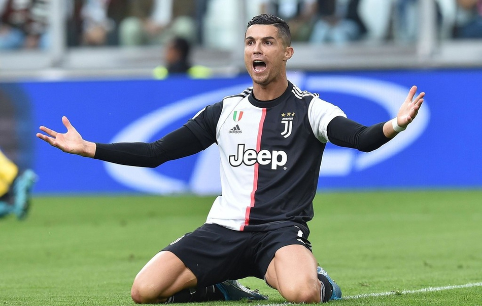 每体：阿劳霍大概率将在周中欧冠继续首发，加西亚代替孔德（每体：周中欧冠阿劳霍有望继续首发，加西亚顶替孔德出战）