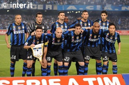 1-1战平，利物浦丢三分！英超积分榜：切尔西1-3惨败，阿森纳稳居榜首（英超综述：利物浦1-1憾平无缘三分，切尔西1-3不敌，阿森纳继续领跑积分榜）