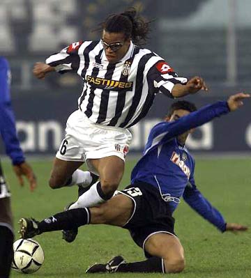 奥莱报：尼科-帕斯有望参加明年世界杯，完赛后大概率回皇马（奥莱报：尼科-帕斯有望出战明年世界杯，赛后大概率回归皇马）