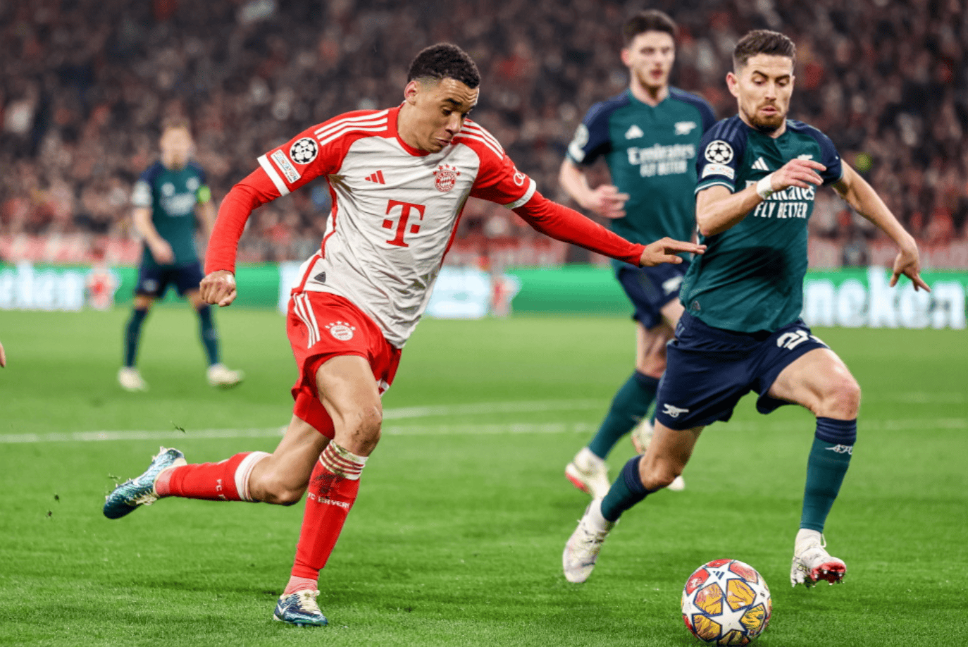 吉列斯皮连续6场进至少3个三分，NBA目前第二长（吉列斯皮已连6场投中至少3记三分，位居NBA目前第二长）