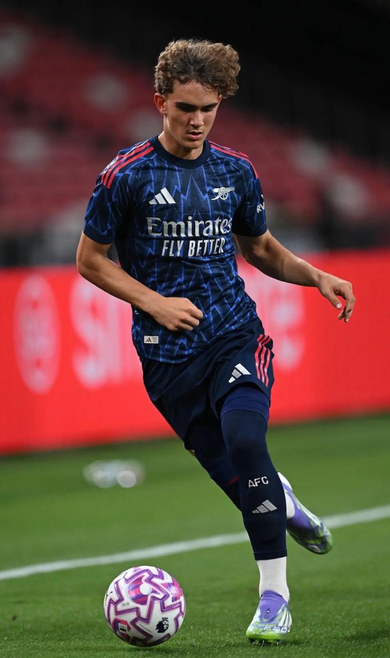 拥有这样的大中锋👍马特塔的终结从容优雅🤌（有此支点中锋在侧👍马特塔终结从容优雅🤌）