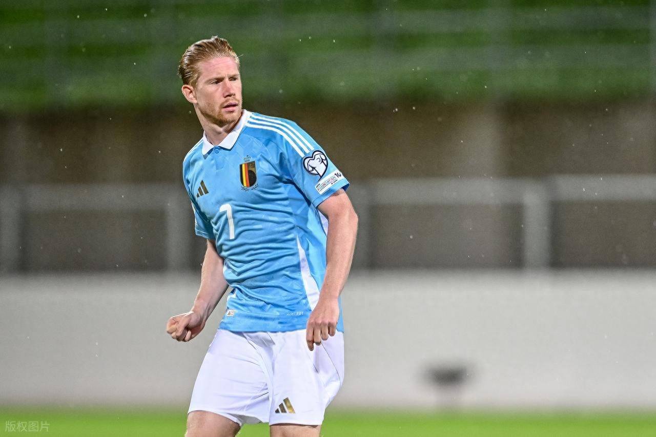 桑托斯：英超强度远高于法甲，想为切尔西赢得欧冠和英超冠军（桑托斯直言英超强度压倒法甲，盼率切尔西问鼎欧冠与英超）