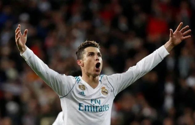 英格兰U21队11月大名单：里科-刘易斯、小贝林、吉滕斯入选（英格兰U21公布11月征召名单：里科-刘易斯、小贝林、吉滕斯在列）