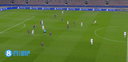 足球国足争议判罚引专家讨论